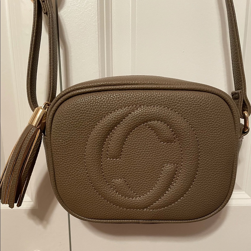 Crossbody bag